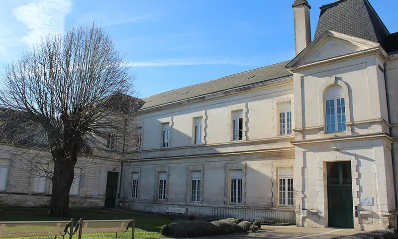 angouleme-staps-france